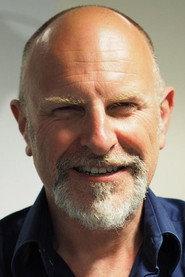 Simon Evans profile photo