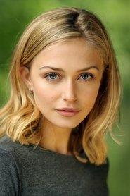 Sophie Simnett profile photo