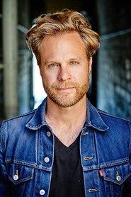 Julian Garner profile photo