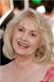 Elizabeth Sanders profile photo