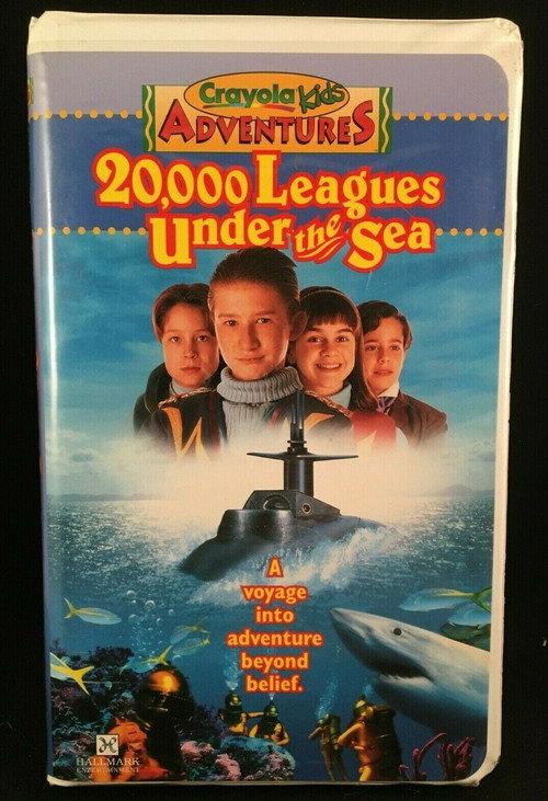 Crayola Kids Adventures: 20,000 Leagues Under the Sea backdrop